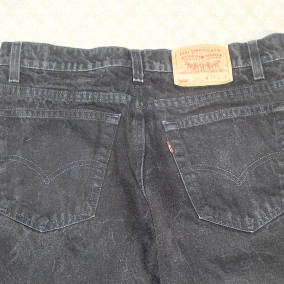 Vintage 90s Levi 560 Black Jeans / Red Tab / Loose Fit / Tapered Leg - Picture 3 of 7